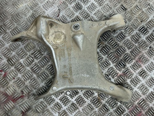 Bmw e60 e61 2005 hinten - bmw,